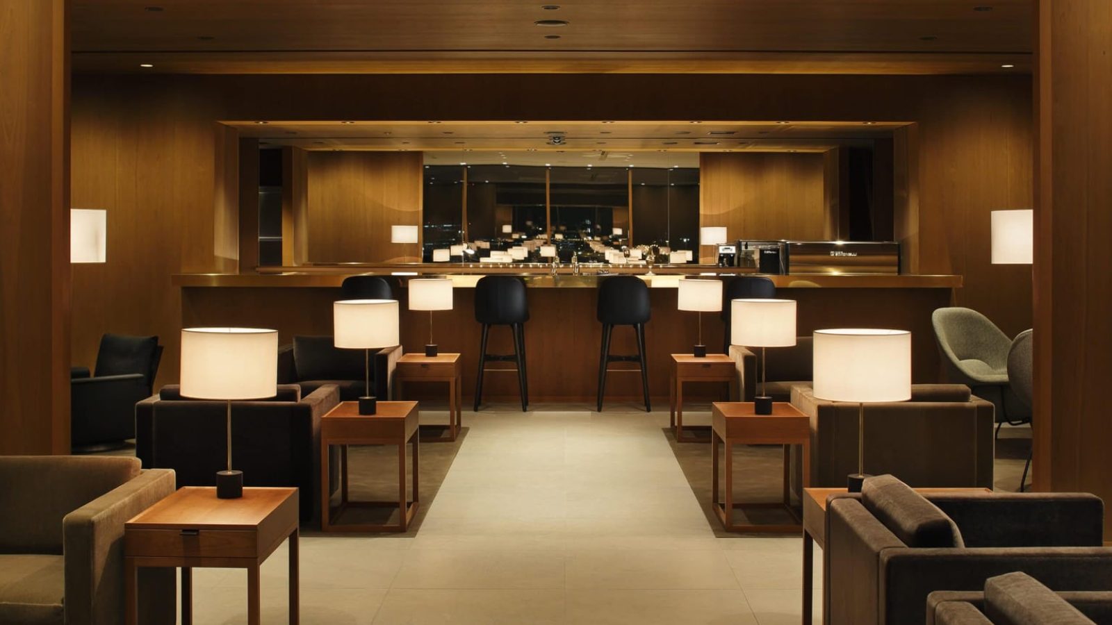 Haneda Airport Lounge, Tokyo